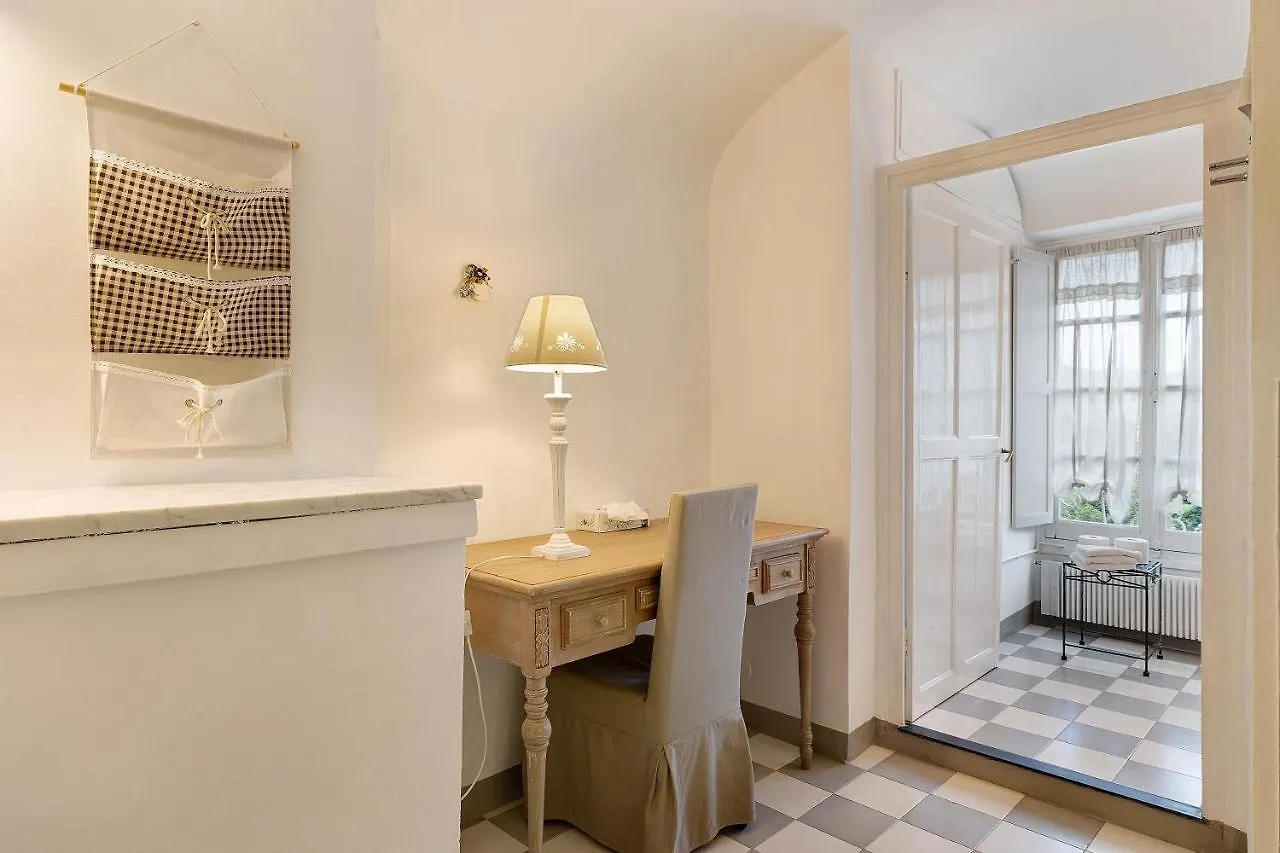 Trilocale Ginevra Apartment Finale Ligure Italy