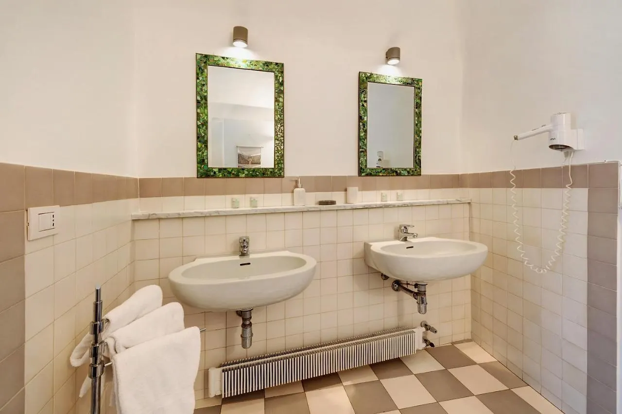 Trilocale Ginevra Apartment Finale Ligure Italy